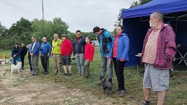 Nástup soutěžících 02-.jpg